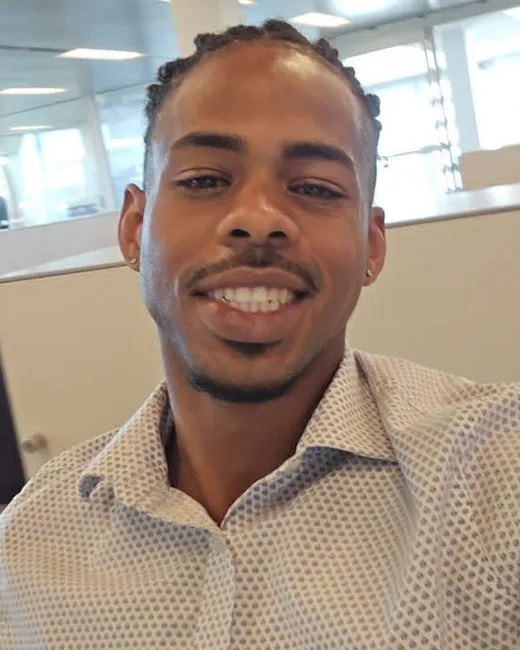 Jay, ventes chez NX Canada
